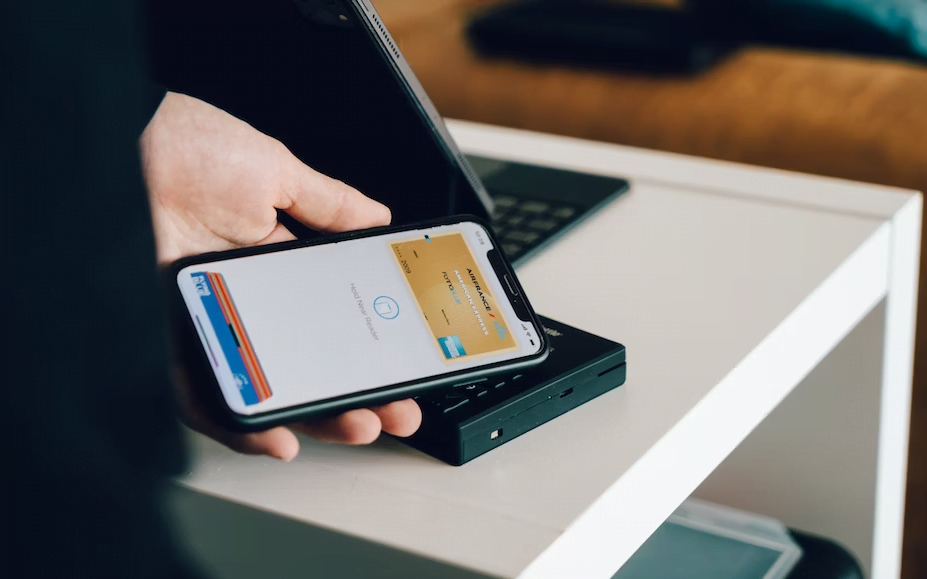 Electronic Payment Processing: Choosing a Service that Works for You