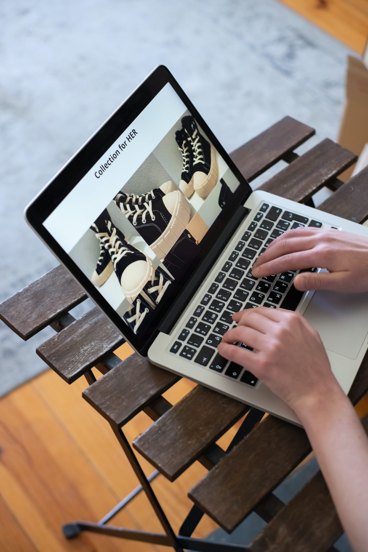 How Does an Ecommerce Merchant Account Compare to PayPal?